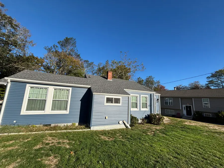 10 Pattagansett Court, Niantic, CT 06357 - Image #2