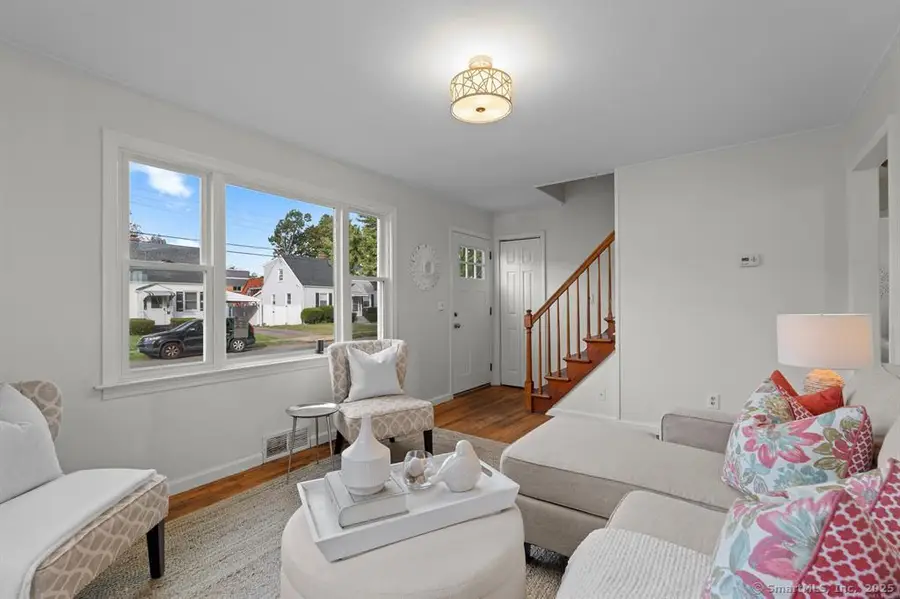 343 Peck Avenue, West Haven, CT 06516 - Image #2