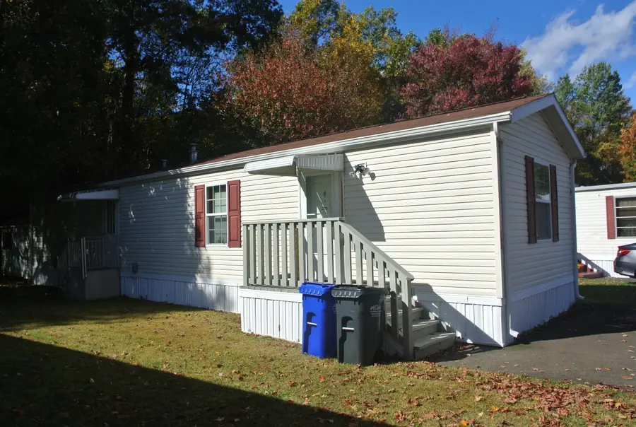 25 Mcquillan Drive, Milford, CT 06460 - Image #2