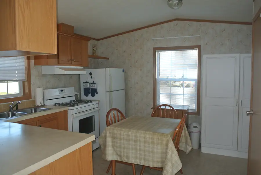 25 Mcquillan Drive, Milford, CT 06460 - Image #3