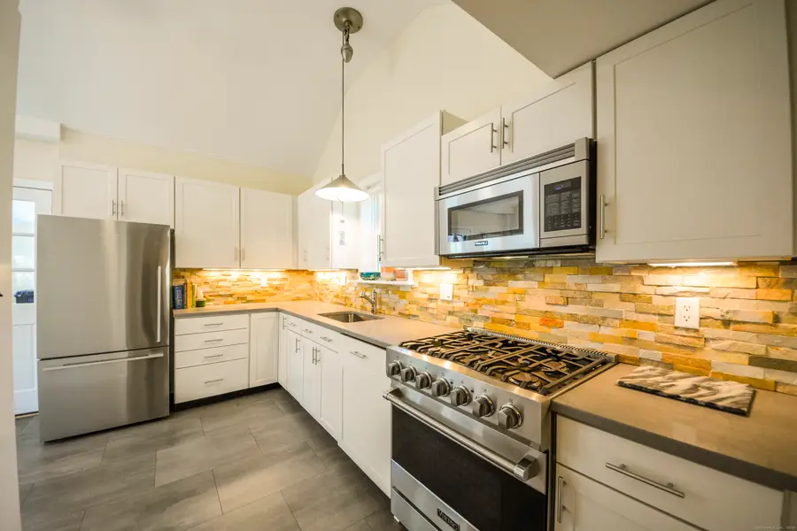 1 Hi Barlow Road, Newtown, CT 06470 - Image #3