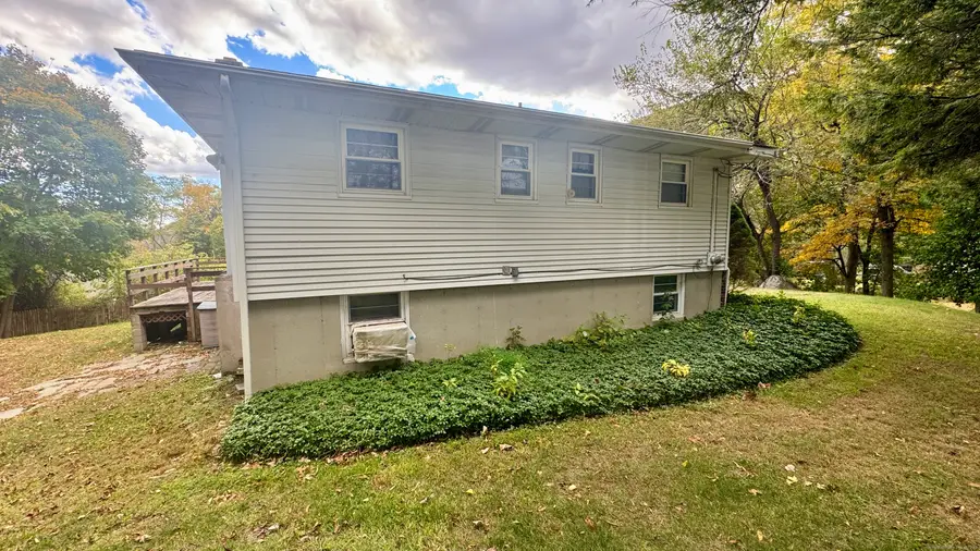 30 Mountain Road, Danbury, CT 06810 - Image #2