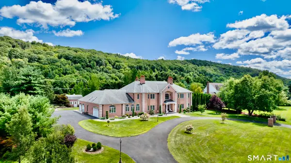 24 Hunting Ridge Drive, Simsbury, CT 06070