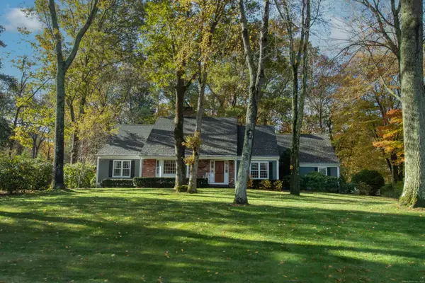 71 Madison Springs Drive, Madison, CT 06443