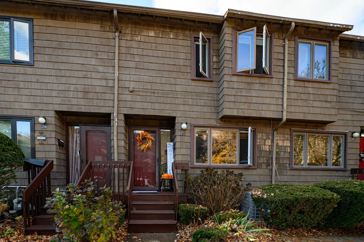 37 Towne House Road #37, Hamden, CT 06514 - Image #1