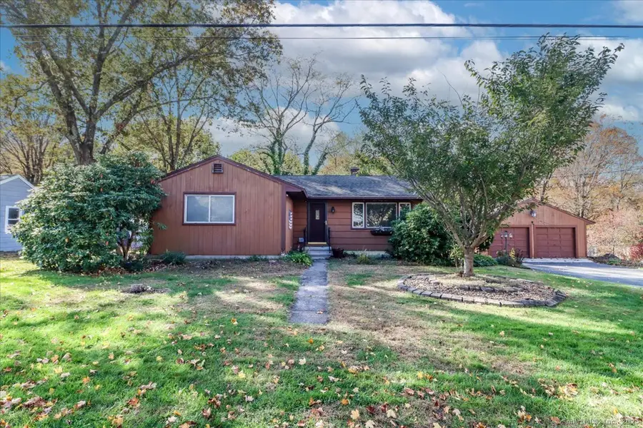 10 Lake Road, Woodbury, CT 06798 - Image #2