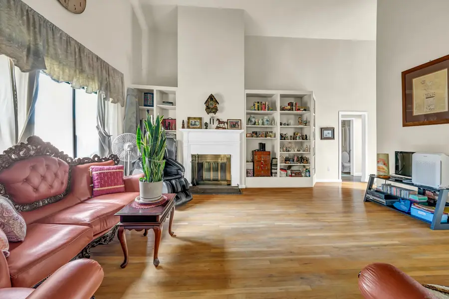 7 Hearthstone Drive #7, Brookfield, CT 06804 - Image #3