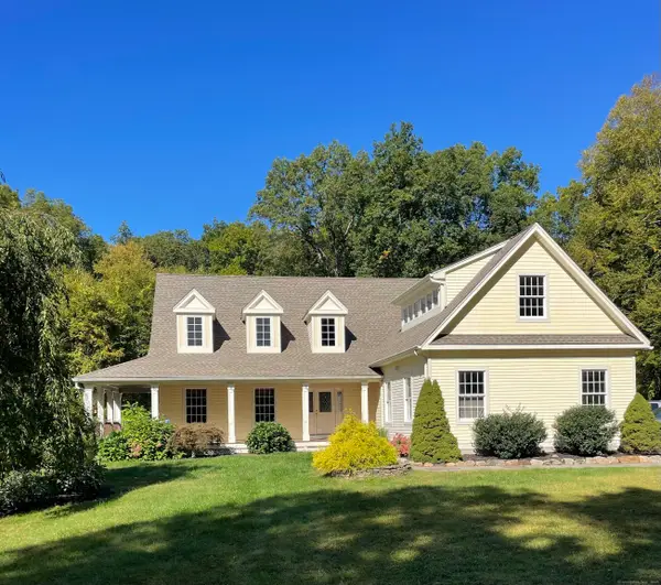 11 Withe Pass, Burlington, CT 06013