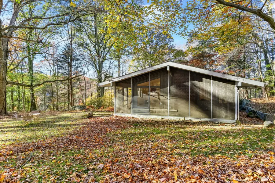 80 Gilbert Highway, Fairfield, CT 06824 - Image #2