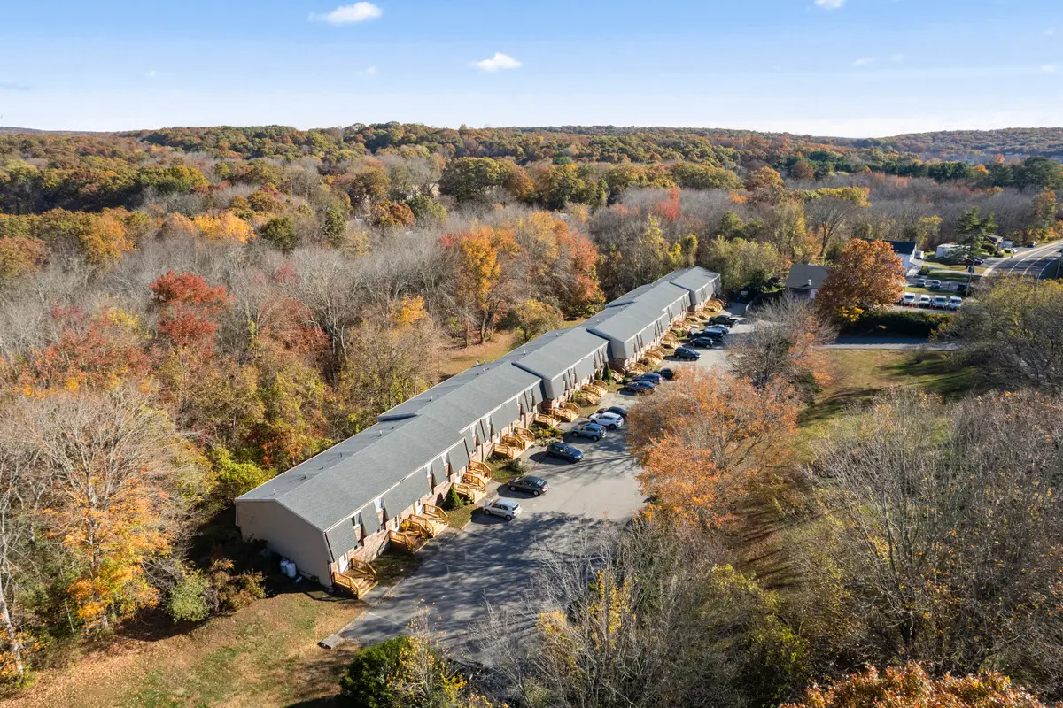 231 Boston Post Road #9, East Lyme, CT 06333 - Image #1