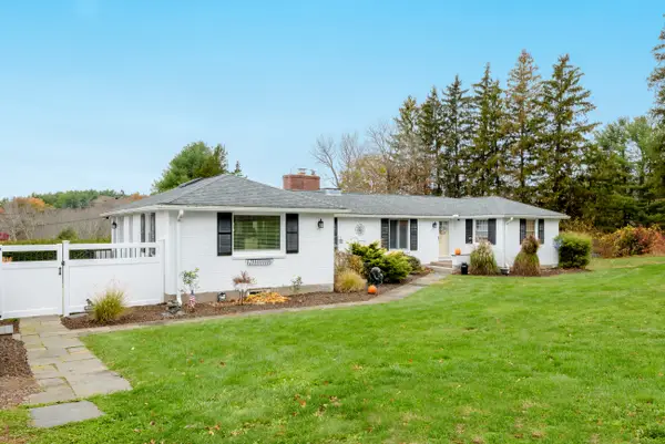 20 Keighley Pond Road, East Hampton, CT 06456