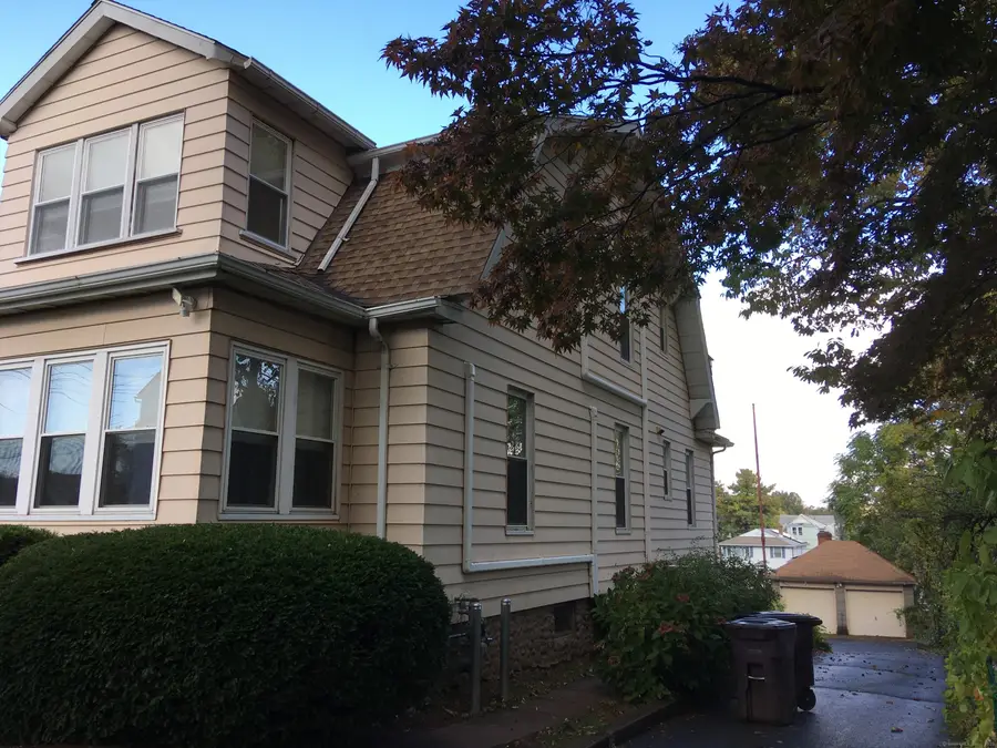 104 Daly Avenue, New Britain, CT 06051 - Image #3