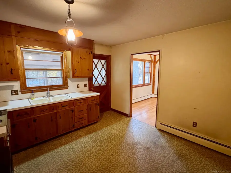 37 Maillet Lane, New Hartford, CT 06057 - Image #3