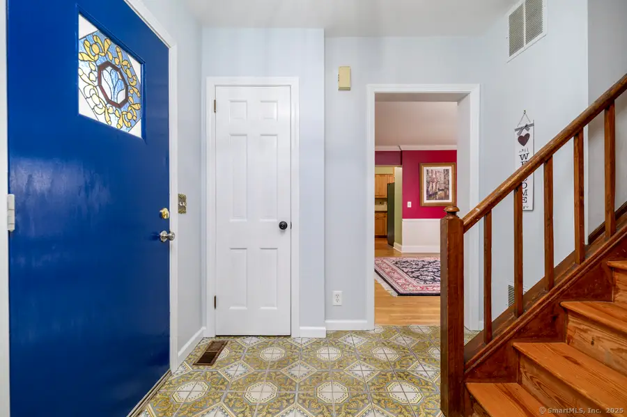237 Strawberry Hill Avenue #APT 2, Stamford, CT 06902 - Image #2