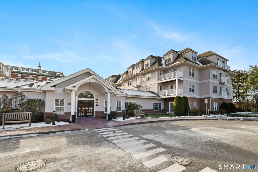 237 Fern Street #APT 310E, West Hartford, CT 06119 - Image #3