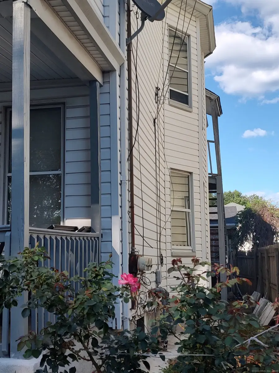 592 Norman Street, Bridgeport, CT 06605 - Image #2