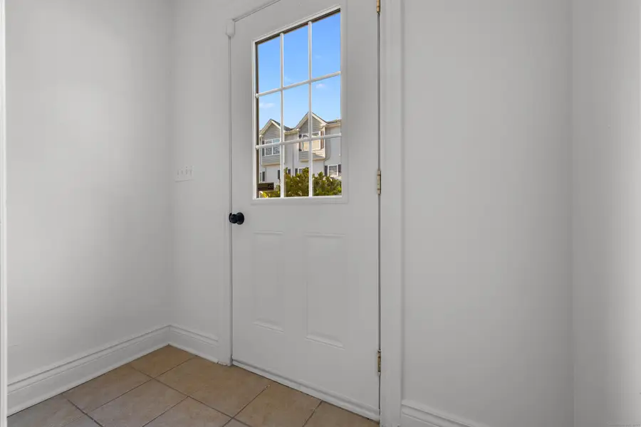 296 Hamilton Avenue #29, Norwich, CT 06360 - Image #3