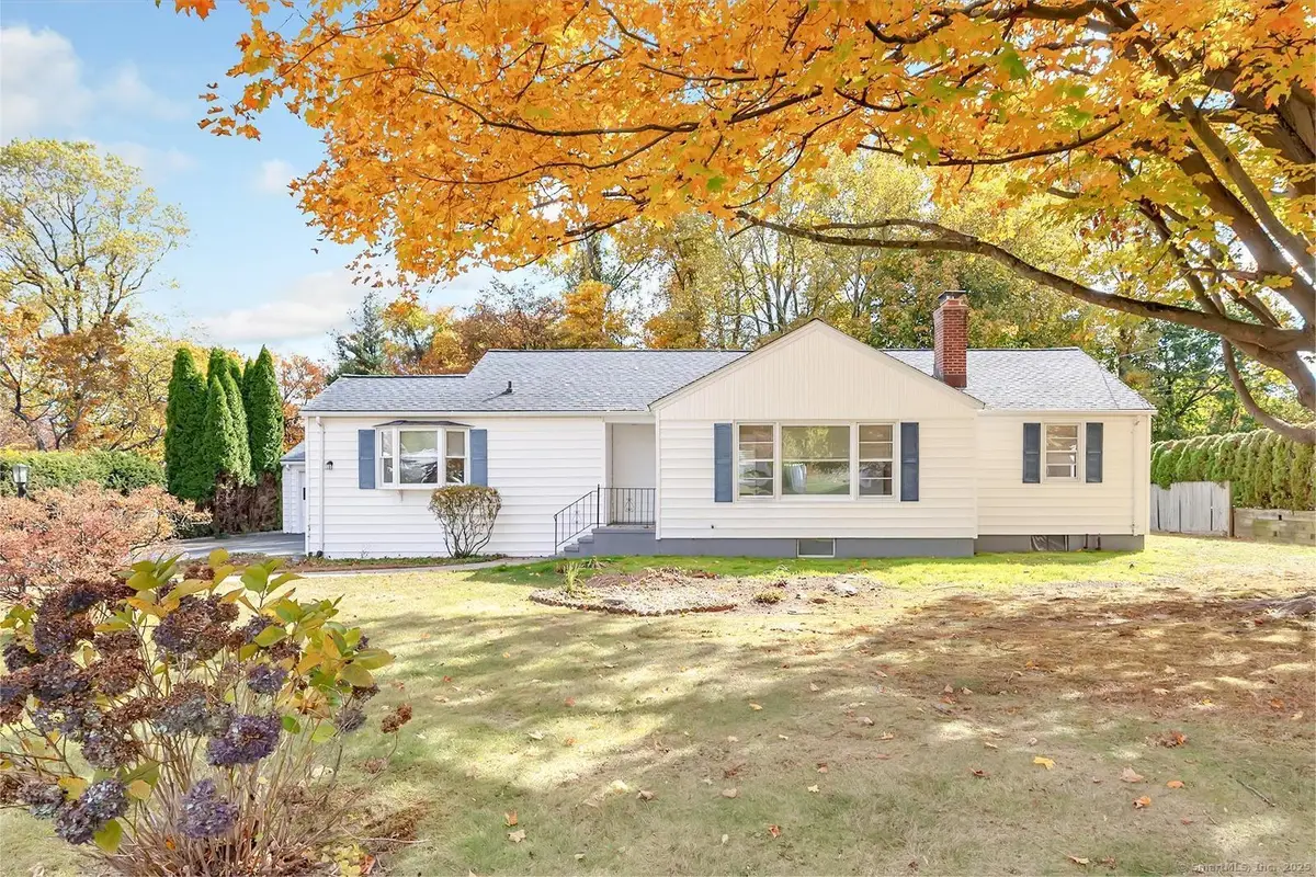 273 Wheeler Park Avenue, Fairfield, CT 06825 - Image #1