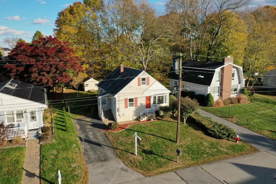 61 Terrace Avenue, Niantic, CT 06357 - Image #2