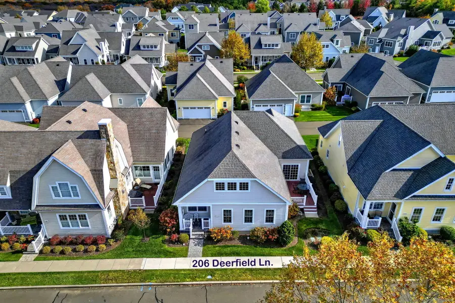 206 Deerfield Lane #206, Orange, CT 06477 - Image #2