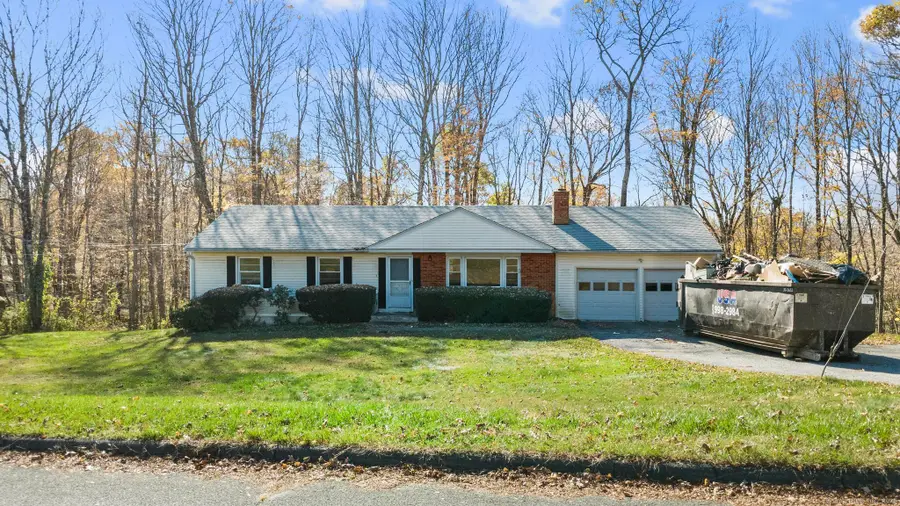 7 Cross Brook Road, Newtown, CT 06470 - Image #2