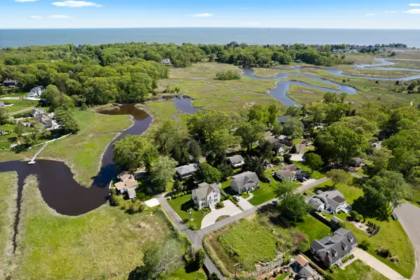 3 Arrowhead Road, Madison, CT 06443