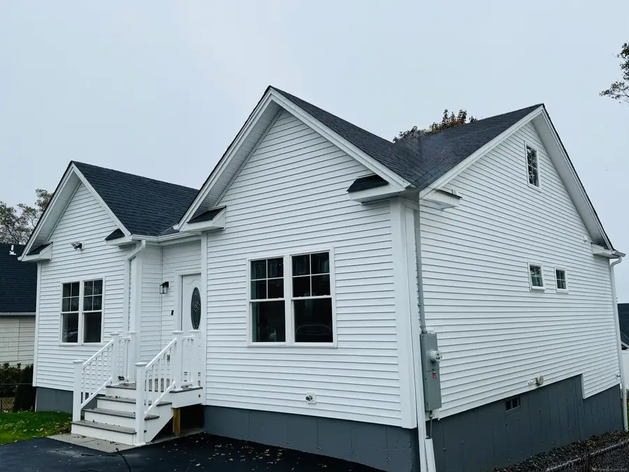 250 Dayton Road, Bridgeport, CT 06606 - Image #2