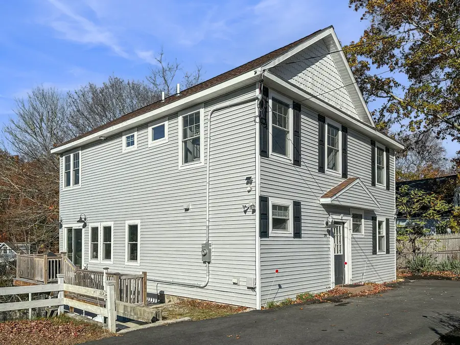 276 Niantic River Road, Waterford, CT 06385 - Image #3