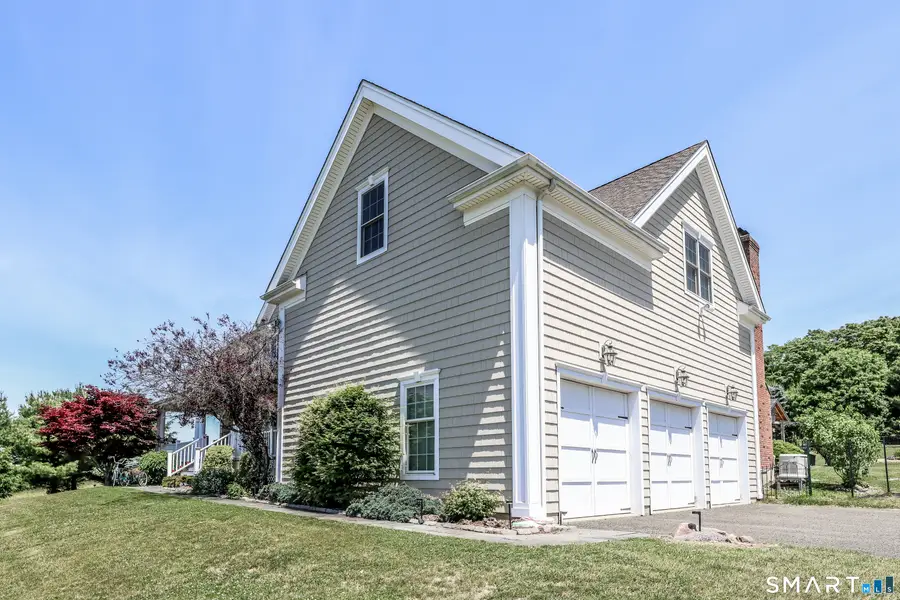 1 Kiara Court, New Milford, CT 06776 - #3