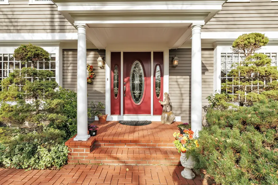 160 Old Coach Lane, Stratford, CT 06614 - Image #2