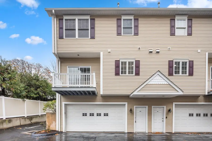 160 Glenbrook Road #3D, Stamford, CT 06902 - Image #3