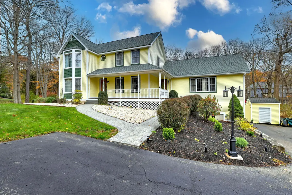 920 Green Circle, Orange, CT 06477 - Image #1