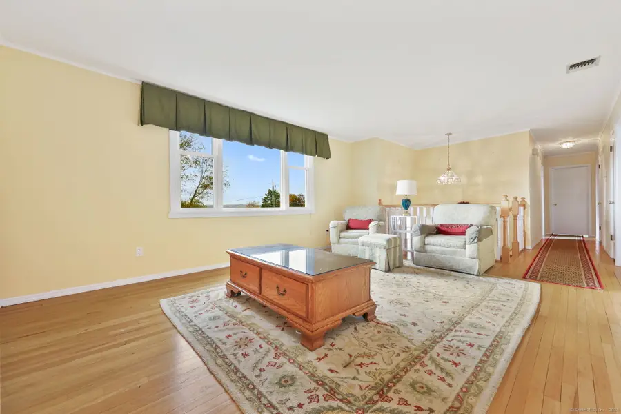 22 Curtis Avenue, New Fairfield, CT 06812 - Image #2