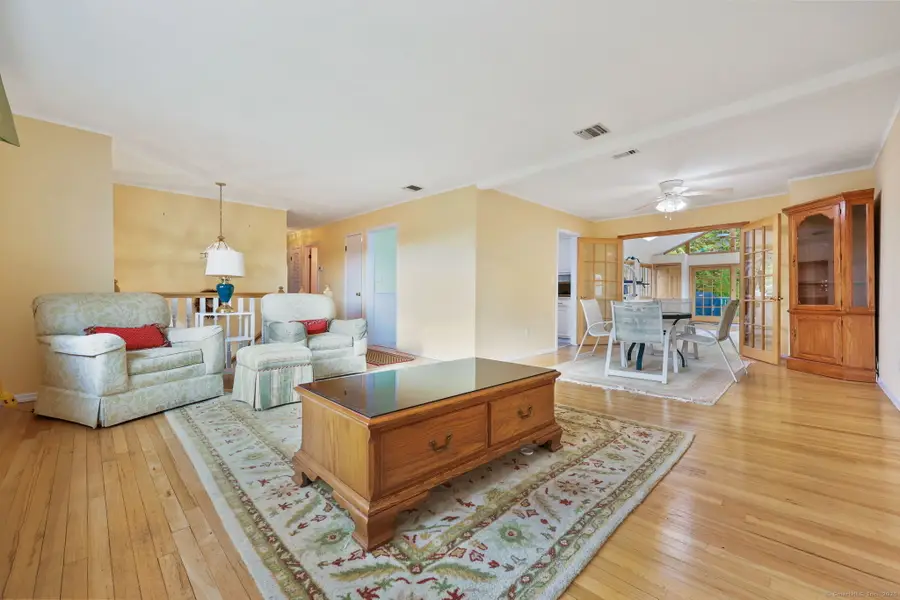22 Curtis Avenue, New Fairfield, CT 06812 - Image #3