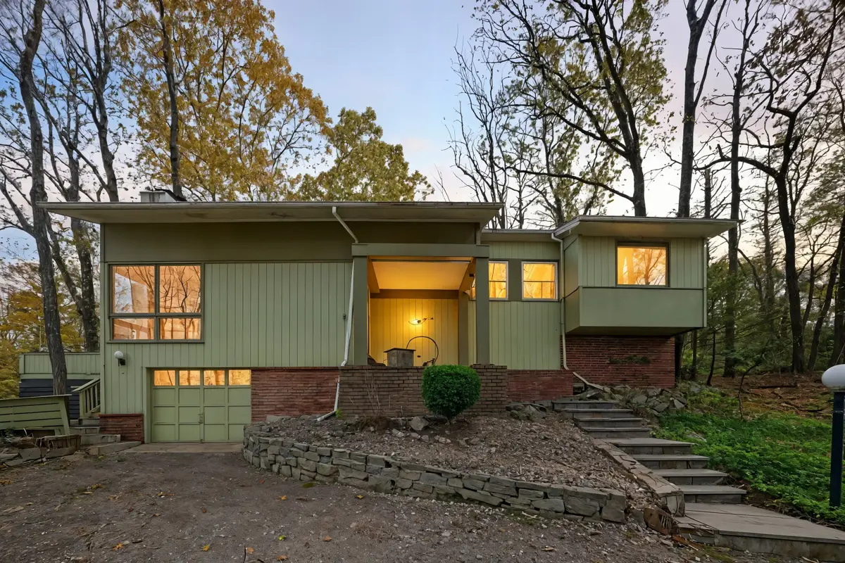 27 Carol Street, Danbury, CT 06810 - Image #1