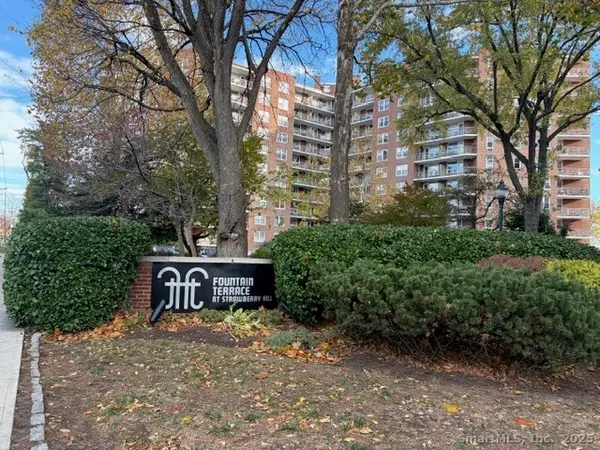 91 Strawberry Hill Avenue #925, Stamford, CT 06902