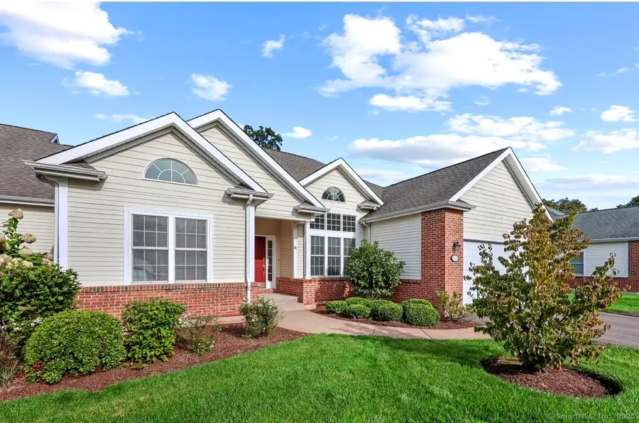 76 Jillian Circle #76, West Hartford, CT 06107 - Image #2