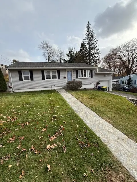 15 Tree Hill Road, Waterbury, CT 06708