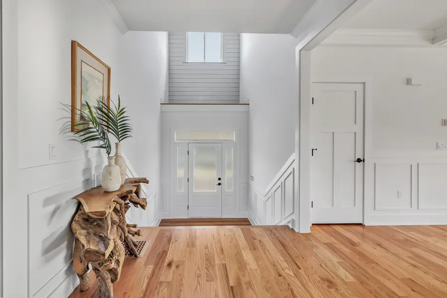 212 Milford Point Road, Milford, CT 06460 - Image #3