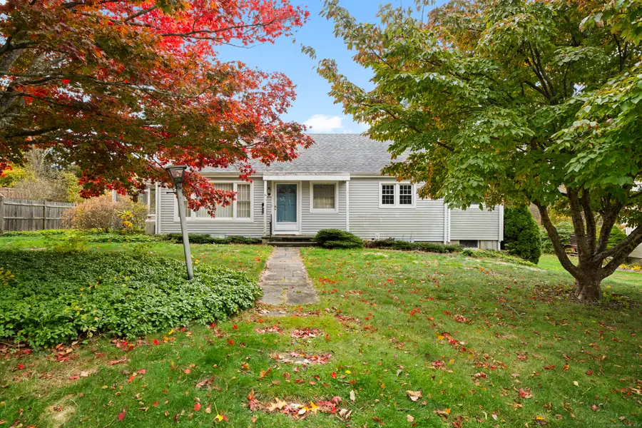 5 Wiemes Court, Waterford, CT 06385 - Image #2