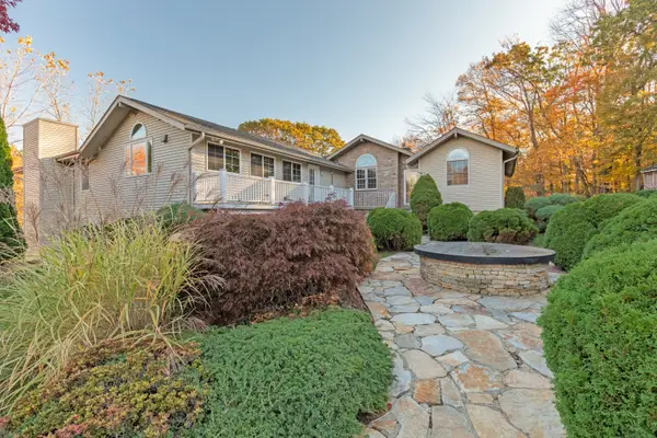 9 Cheryl Lane, Prospect, CT 06712