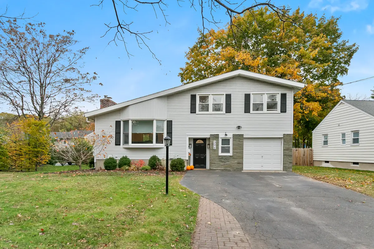 526 Wilson Street, Fairfield, CT 06825 - Image #1