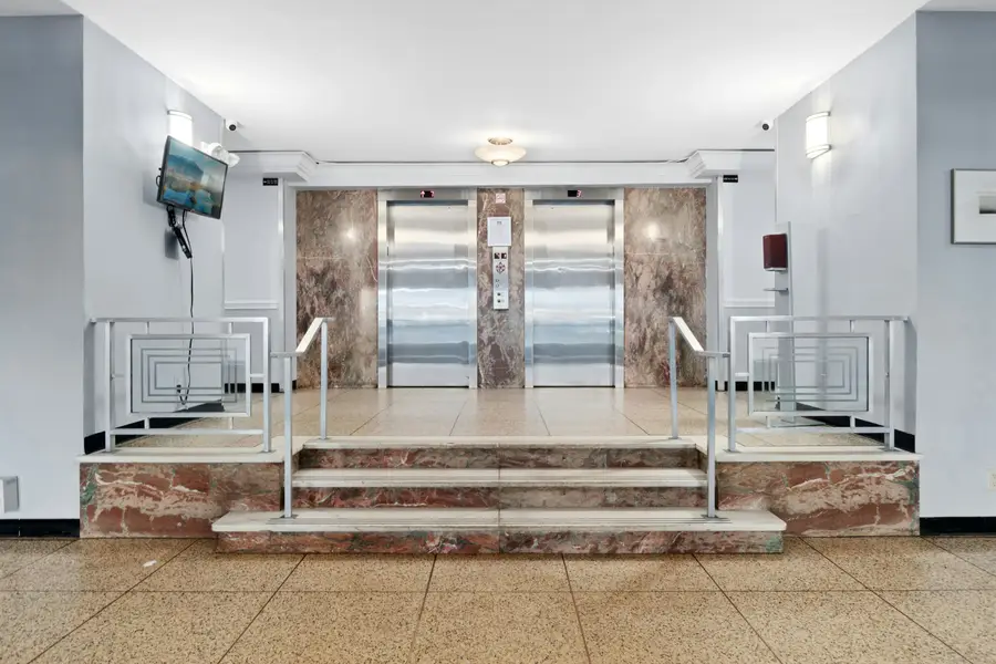 71 Strawberry Hill Avenue #305, Stamford, CT 06902 - Image #2