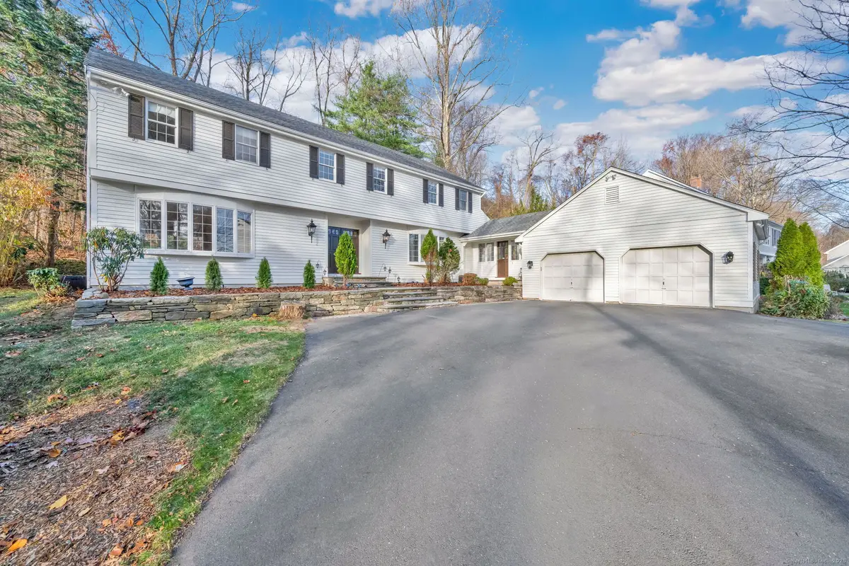 75 Arlen Way, West Hartford, CT 06117 - Image #1