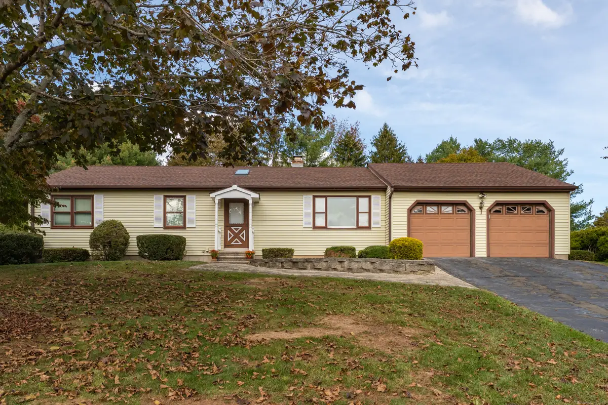 11 Musket Drive, North Haven, CT 06473 - Image #1