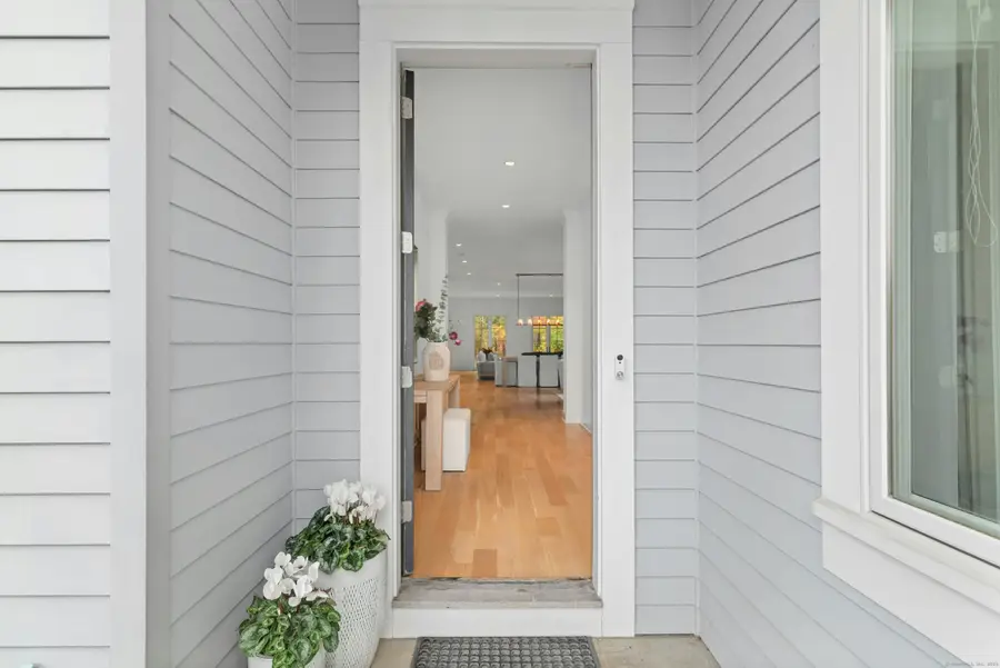 32 Kensett Lane #32, Darien, CT 06820 - Image #2