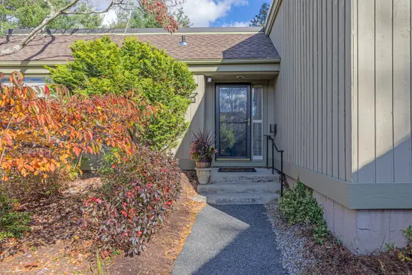 701 Heritage Village #B, Southbury, CT 06488