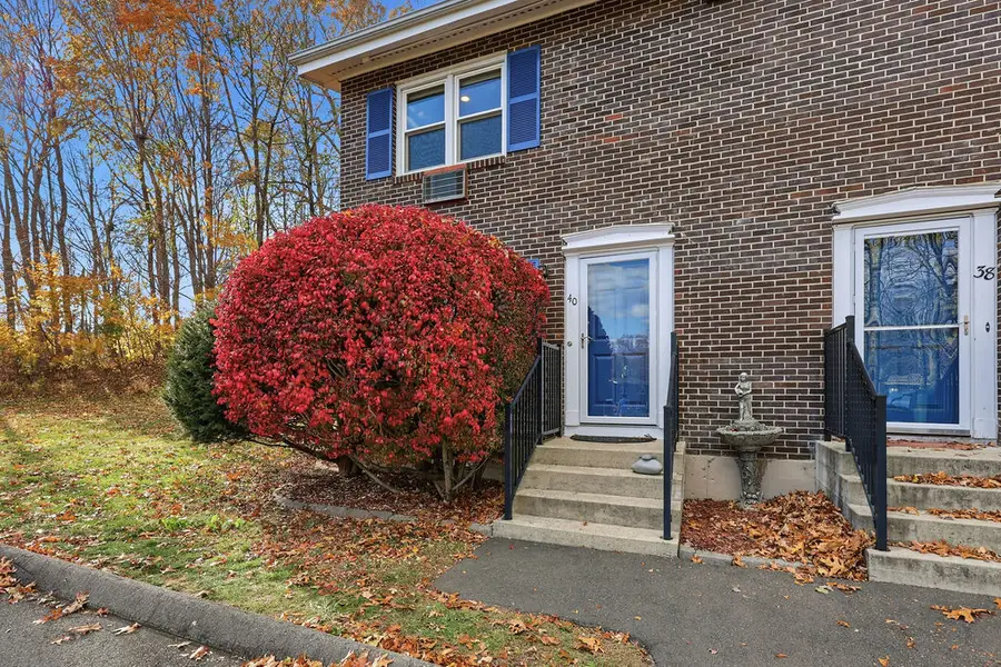 40 Woodridge Drive #40, Cheshire, CT 06410 - Image #2