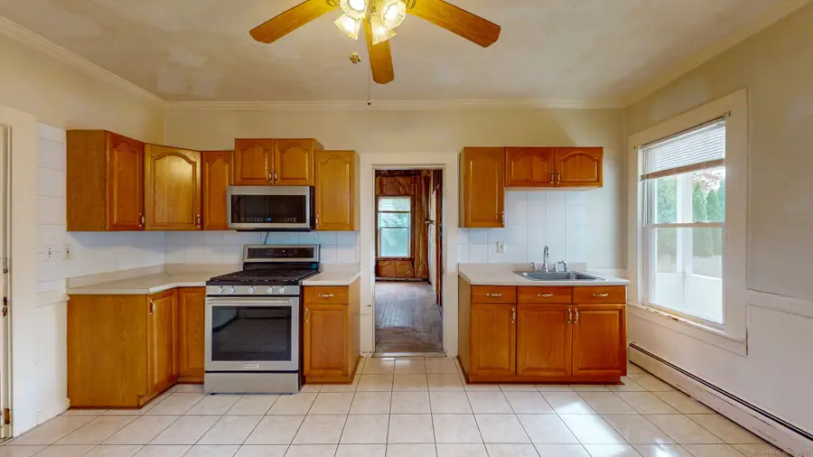 68 Reservoir Avenue, Meriden, CT 06451 - Image #3