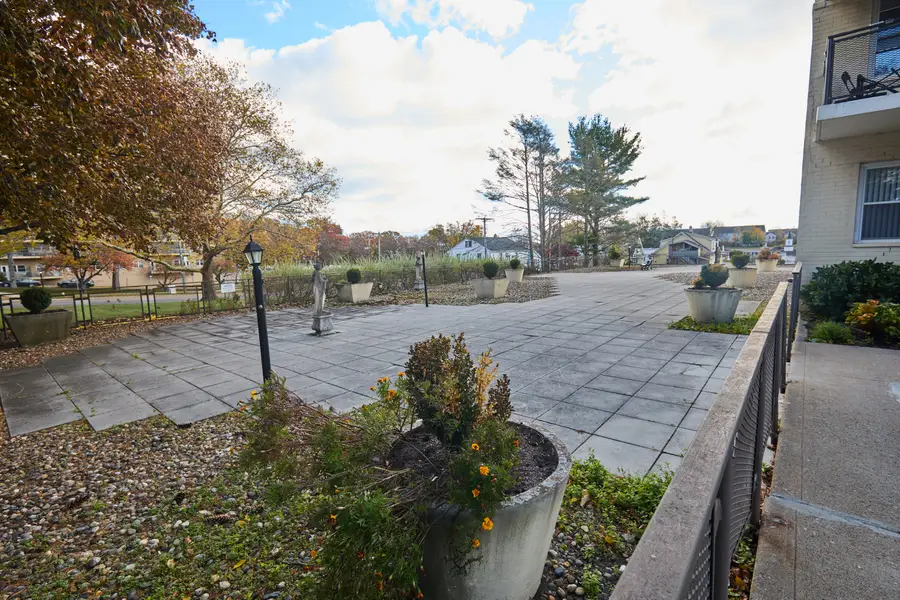 2625 Park Avenue #5N, Bridgeport, CT 06604 - Image #3